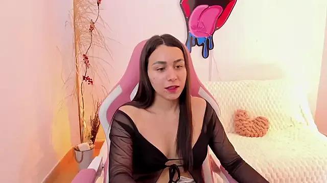 EmmaMyers1 from StripChat is Freechat