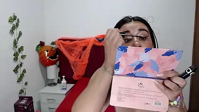 EmmaNaughty12 from StripChat is Freechat