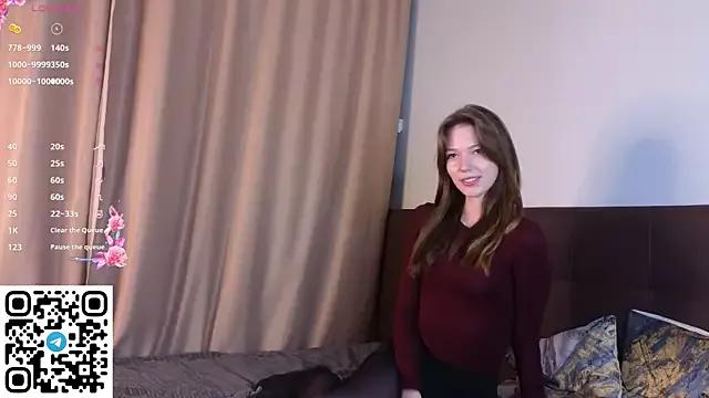 Erosyne from StripChat is Freechat