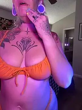 Checkout the world of free chat sex and chat with our steamy slutz, bringing your cherished characters to life with authentic outfits and live productions.