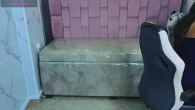 Evangeline_b from StripChat is Freechat