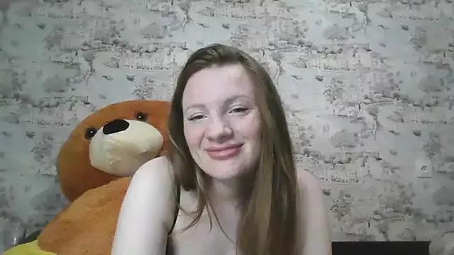 Eveline_May from StripChat is Freechat
