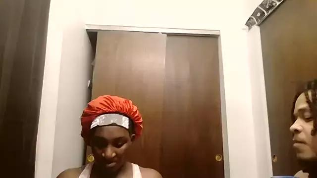 eXoTicCaNnIe from StripChat is Freechat