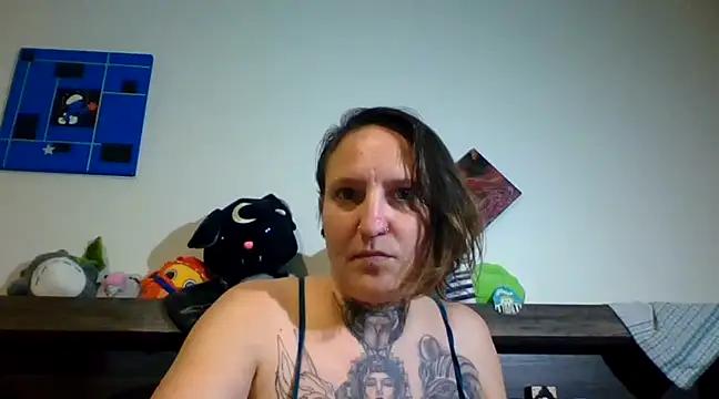 FaeWitch from StripChat is Freechat