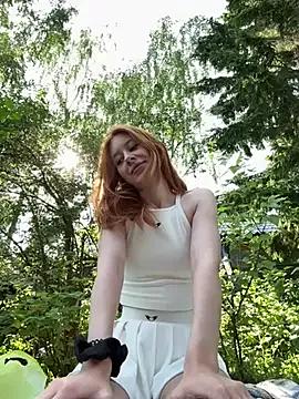 Foxy_Heart from StripChat is Freechat