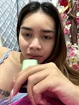 gabbyvixen from StripChat is Freechat