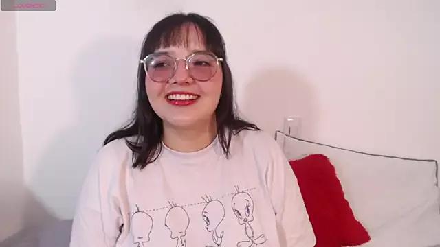 Gaby99_ from StripChat is Freechat