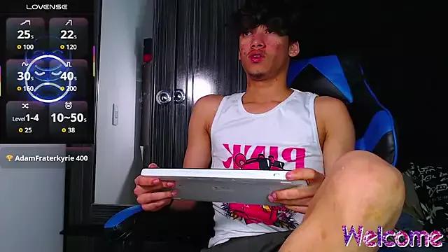 Gael_Jones from StripChat is Freechat