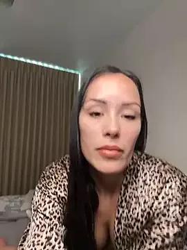 gardenxrose from StripChat is Freechat