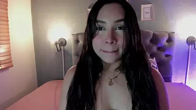 GiannaSlimJB from StripChat is Freechat