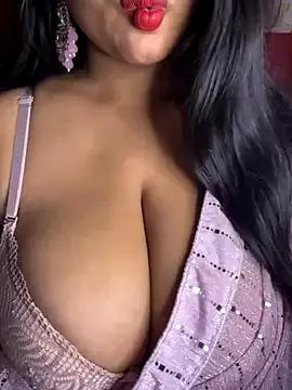 Photos of GLaM_GoDdEsS_143 from StripChat is Freechat