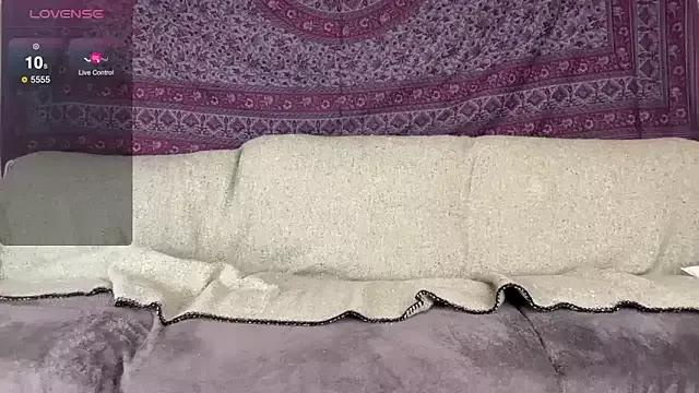 GlitterKitty108 from StripChat is Freechat