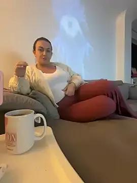 GoddessLucyRose from StripChat is Freechat