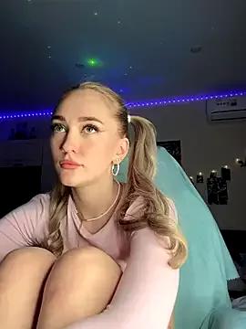 Good__Girl_ from StripChat is Freechat