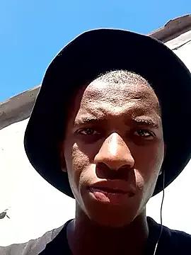 Guzmanlongdick from StripChat is Freechat