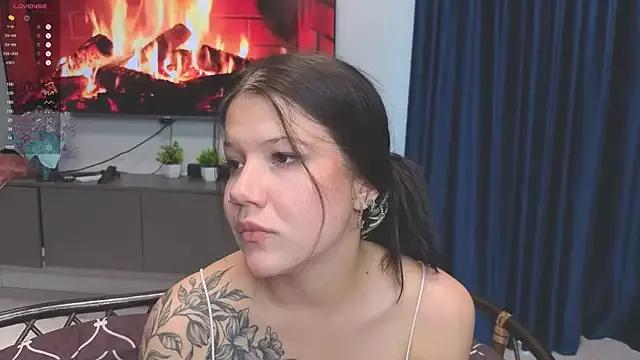 GwenGarrett from StripChat is Freechat