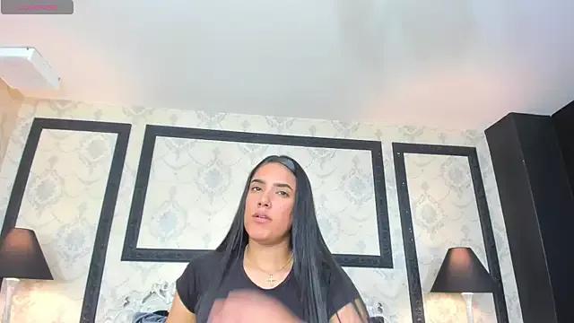 hallemercy from StripChat is Freechat