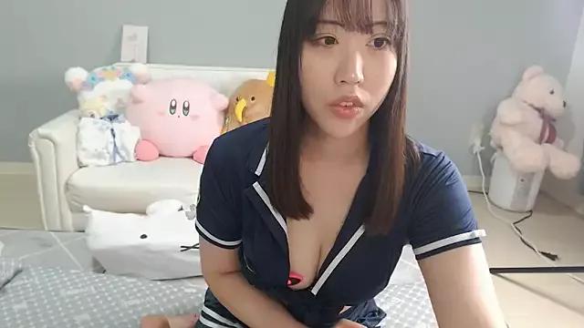 hana_ch from StripChat is Freechat