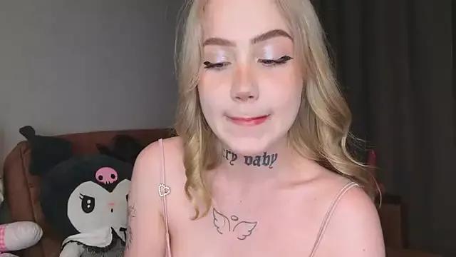 hanna_cry_baby from StripChat is Freechat
