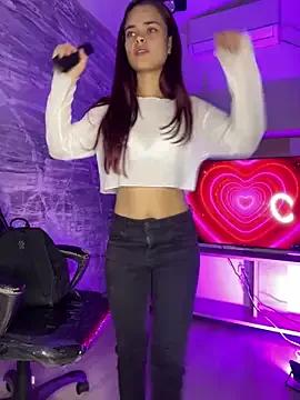 HannaRhodes from StripChat is Freechat