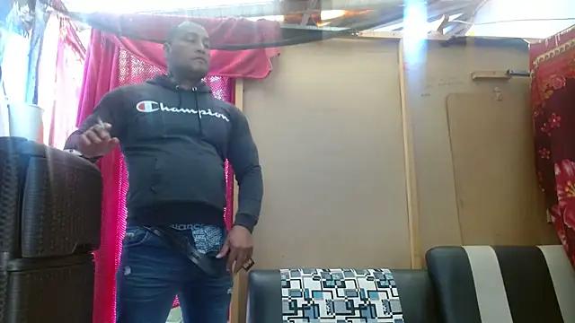 hardrock982 from StripChat is Freechat