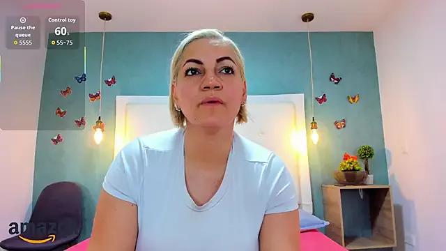 Checkout the world of free chat sex and chat with our steamy slutz, bringing your cherished characters to life with authentic outfits and live productions.