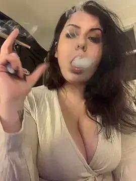 holyeroticss from StripChat is Freechat