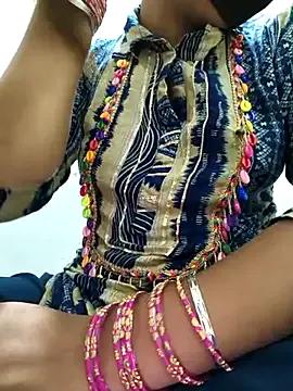 honey2sonam from StripChat is Freechat