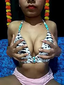 Horny_Ishika from StripChat is Freechat
