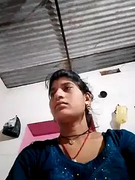 Hot_itsrani from StripChat is Freechat