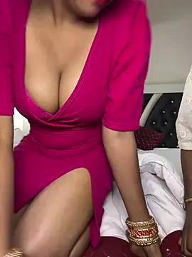 hotandsexyqueen from StripChat is Freechat