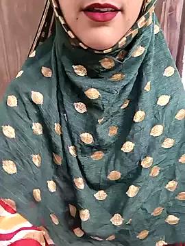 Indian-Aleena from StripChat is Freechat
