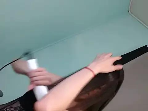 Irish_Young from StripChat is Freechat