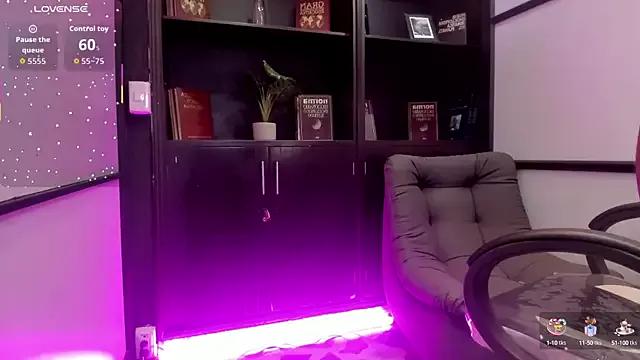 IsaacBlack_ from StripChat is Freechat