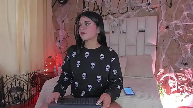 Jade_Nmm from StripChat is Freechat