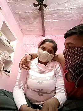 Photos of Janhvi_bhabhi_ji from StripChat is Freechat