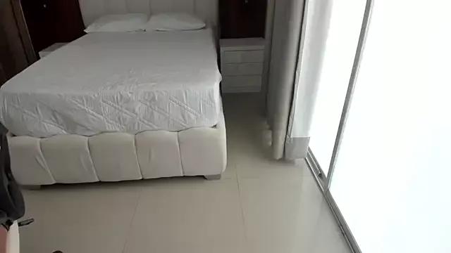 Jessgarcia_ from StripChat is Freechat