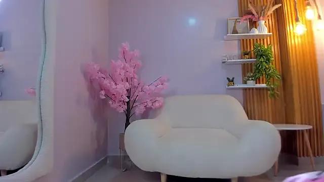 Jessgarcia_ from StripChat is Freechat