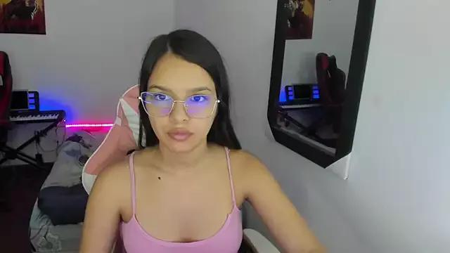 jessi_and_boy from StripChat is Freechat