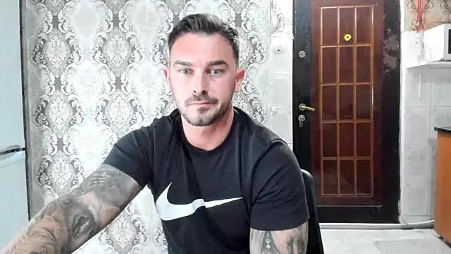 Jonmusclemaster from StripChat is Freechat