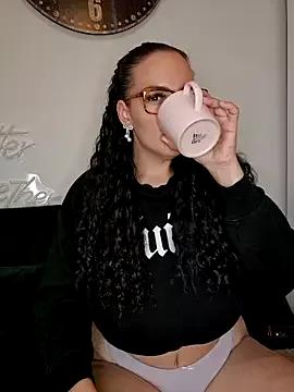Photos of Jujuiicy from StripChat is Freechat