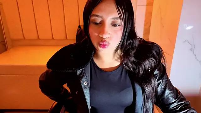 Juliana_Tx from StripChat is Freechat