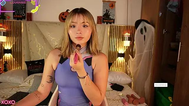 Checkout the world of free chat sex and chat with our steamy slutz, bringing your cherished characters to life with authentic outfits and live productions.