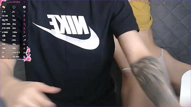 JustinHoodz from StripChat is Freechat