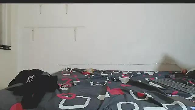 kalii_rosse from StripChat is Freechat