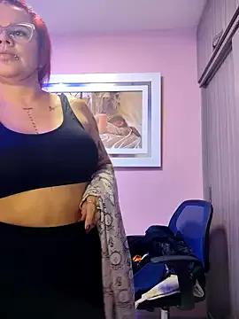 KAROL_MILF from StripChat is Freechat