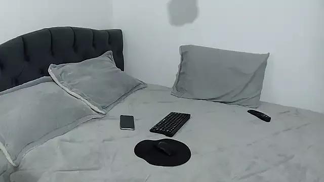 Katalleya_jyj from StripChat is Freechat