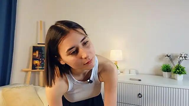 KatieDensmore from StripChat is Freechat