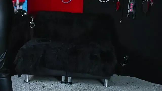 KatrinaStone from StripChat is Freechat