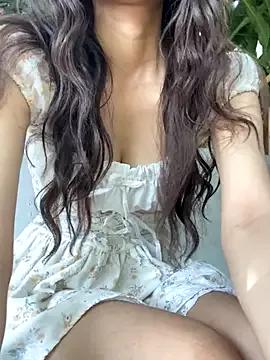 Katyna2k from StripChat is Freechat